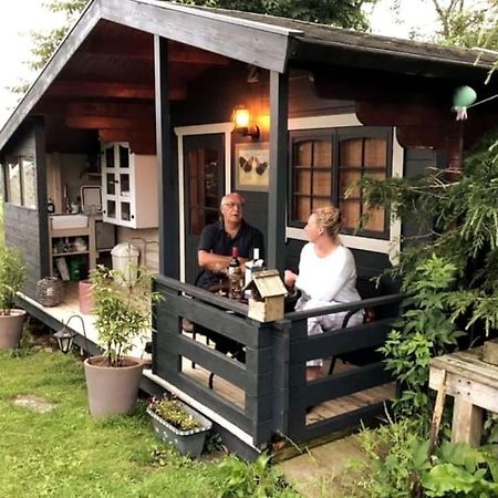 Апартаменты Unique Tiny House Near 3 Peaks - The Zedshed Bentham Экстерьер фото