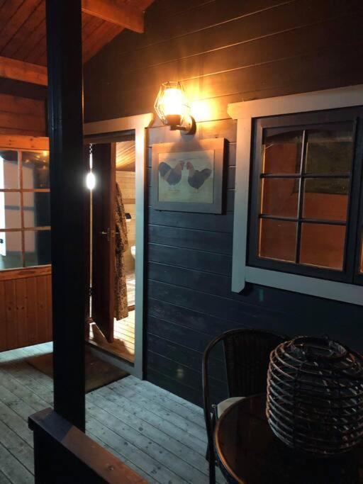 Апартаменты Unique Tiny House Near 3 Peaks - The Zedshed Bentham Экстерьер фото