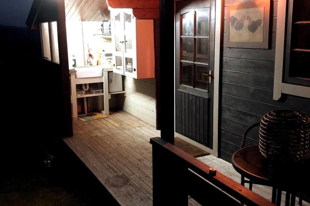 Апартаменты Unique Tiny House Near 3 Peaks - The Zedshed Bentham Экстерьер фото